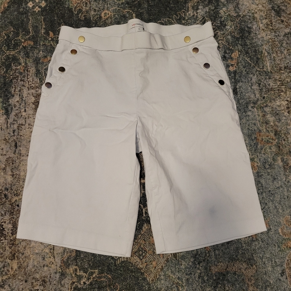 Liz Claiborne Size XL White High-Waisted Shorts with Gold Buttons